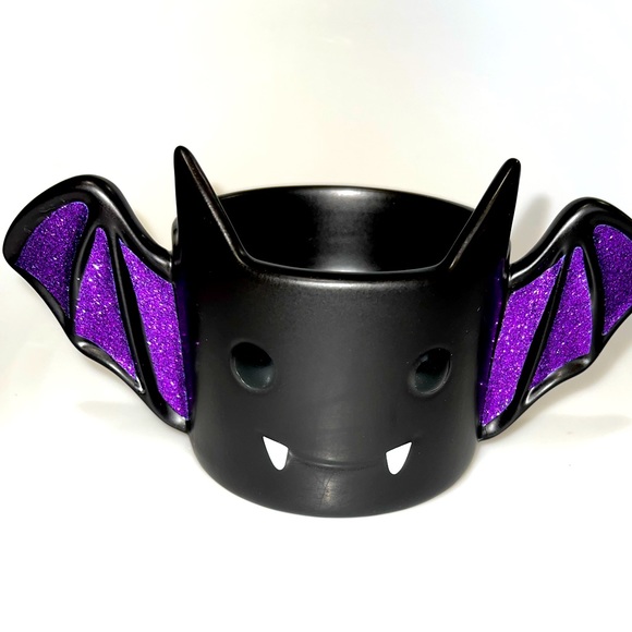 Bath and Bodyworks Halloween Bat Candle Holder New